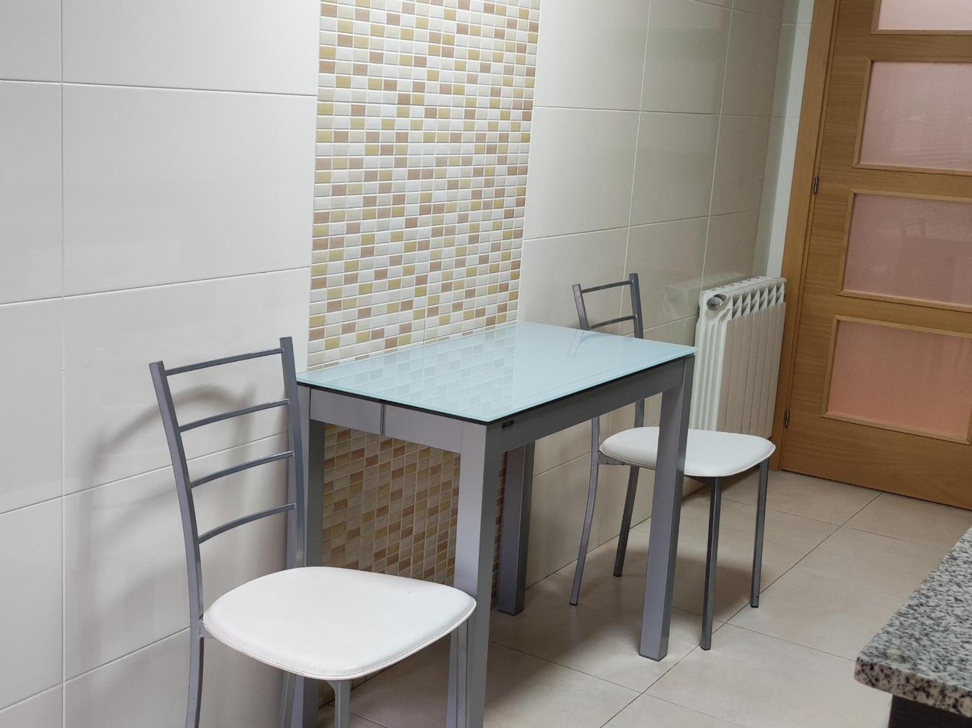 Apartamento Los Lirios Logroño Eksteriør billede