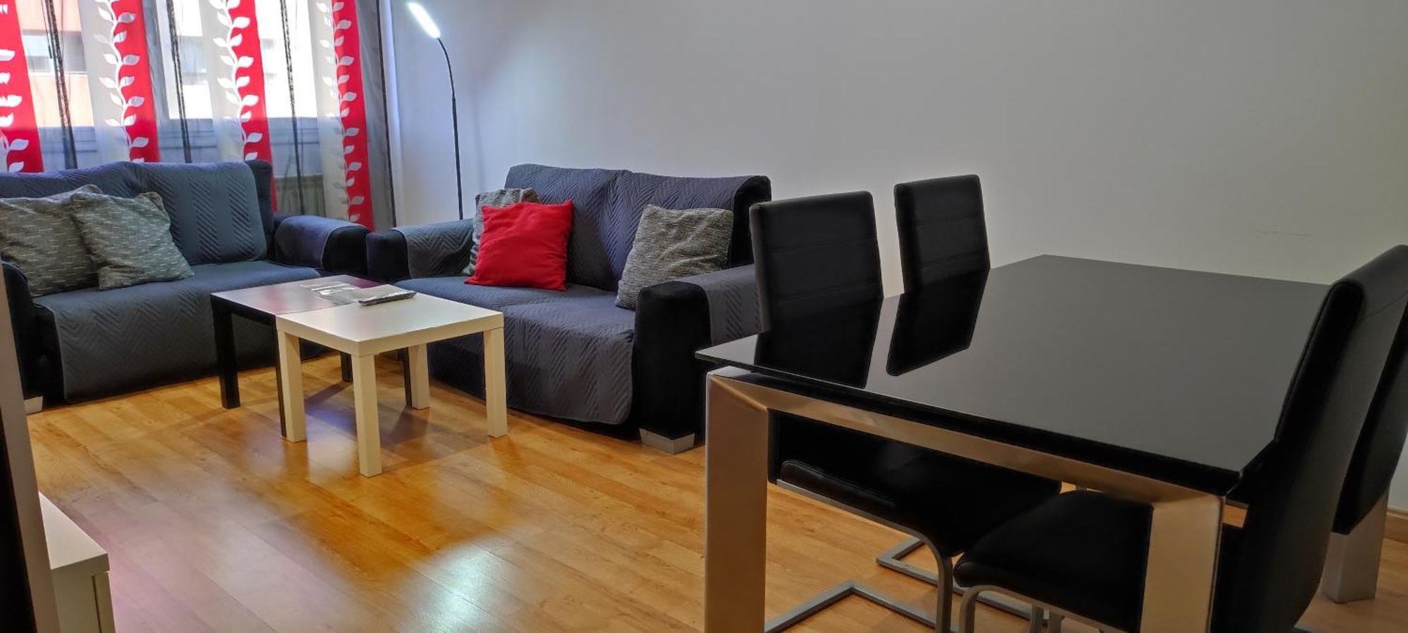 Apartamento Los Lirios Logroño Eksteriør billede