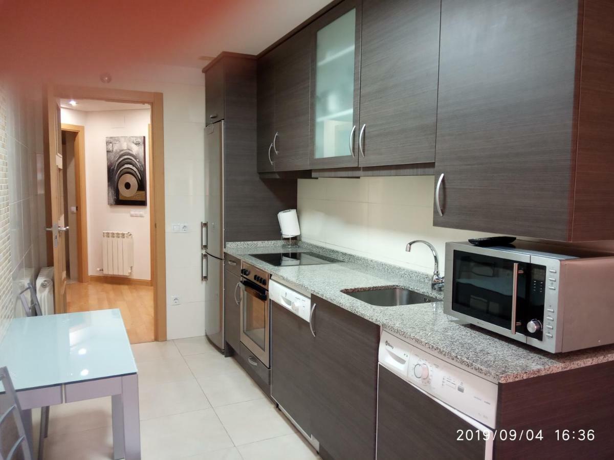 Apartamento Los Lirios Logroño Eksteriør billede